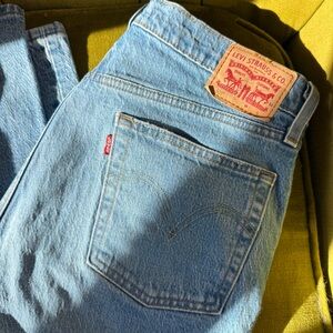 Levi's Women’s Light Blue Jeans